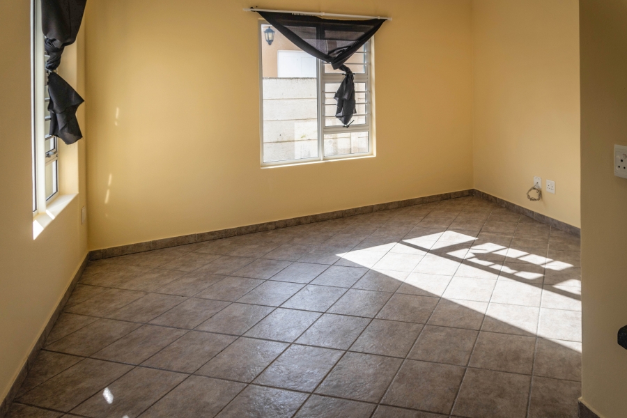 2 Bedroom Property for Sale in Sunset Glen Western Cape